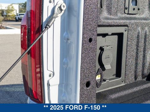 New 2025 Ford F150 XLT w/ Equipment Group 302A MID image 9