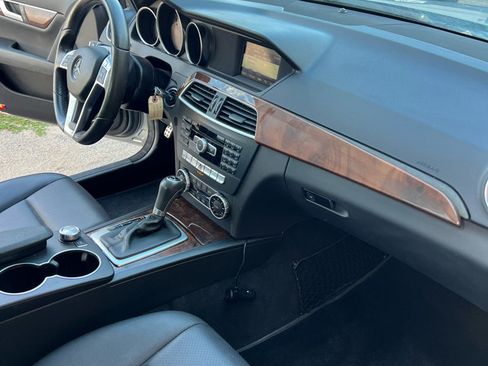Used 2014 Mercedes-Benz C 250 Sport image 14