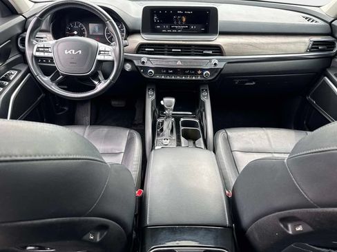 Used 2022 Kia Telluride EX w/ EX Premium Package AWD/4WD image 16