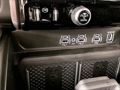Used 2026 RAM 1500 Limited AWD/4WD image 14