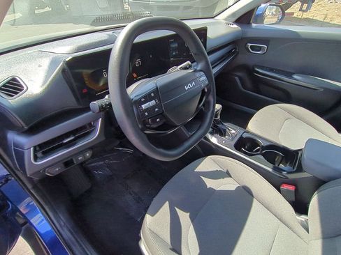 Used 2025 Kia K4 FWD image 14