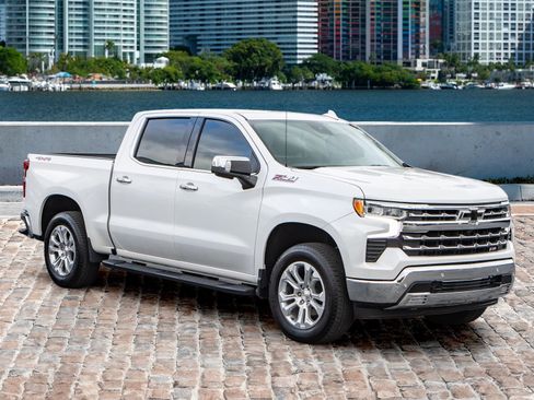 Used 2024 Chevrolet Silverado 1500 LTZ w/ LTZ Convenience Package II image 3