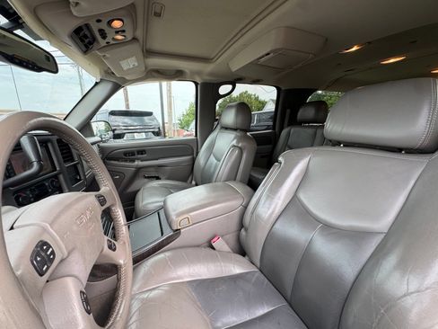 Used 2006 GMC Yukon XL Denali AWD/4WD image 13