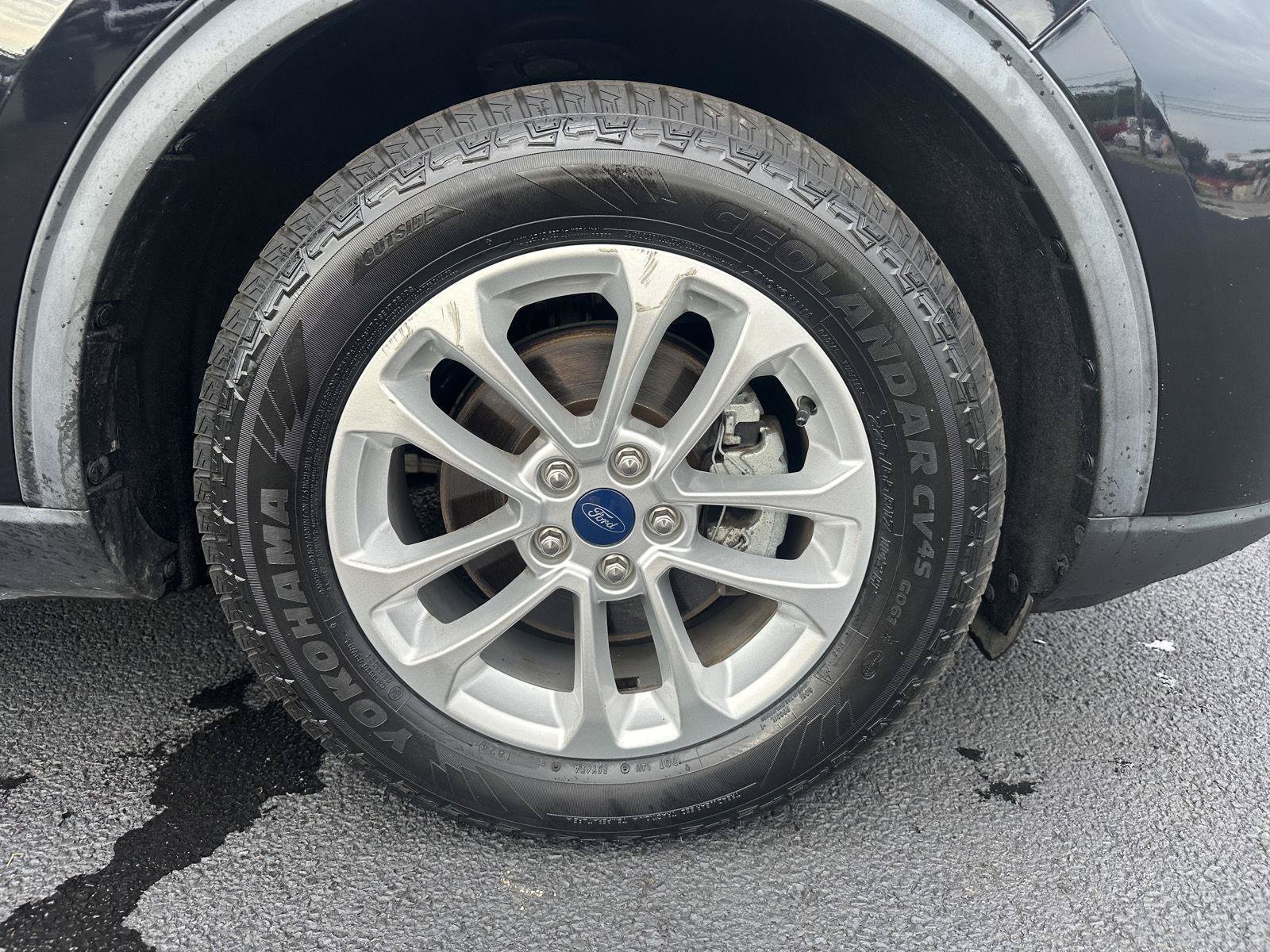 Used 2020 Ford Escape SE FWD image 16