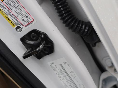 Used 2017 Ford F350 Lariat w/ Lariat Ultimate Package image 26