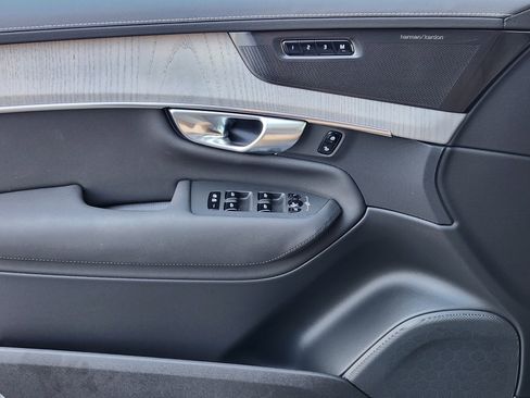 New 2026 Volvo XC90 B6 Ultra w/ Protection Package Premier image 25