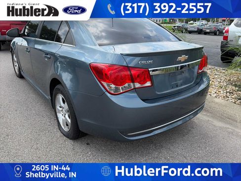 Used 2012 Chevrolet Cruze LT w/ RS Package FWD image 2