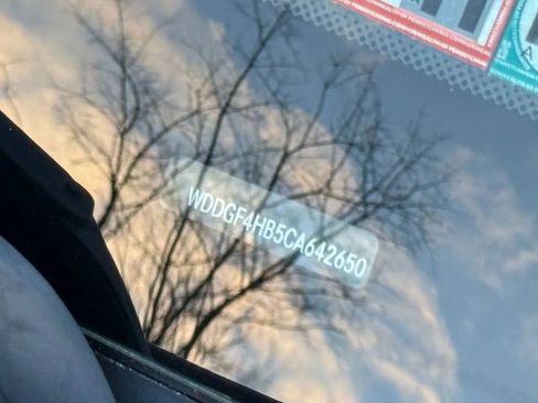 Used 2012 Mercedes-Benz C 250 Sedan w/ Comand Single Disc Pkg image 86