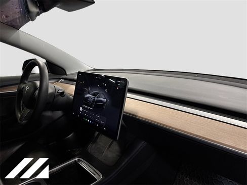 Used 2023 Tesla Model 3 Long Range image 31