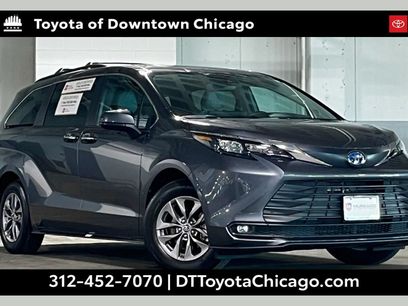 Used 2025 Toyota Sienna XLE w/ XLE Plus Package