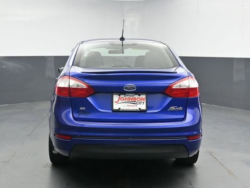 Used 2014 Ford Fiesta SE w/ Equipment Group 201A FWD image 7
