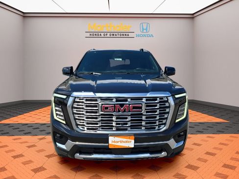 Used 2025 GMC Yukon Denali AWD/4WD image 8