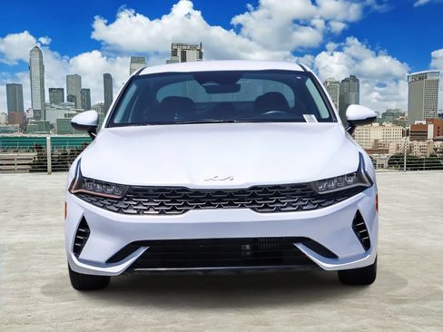 Used 2023 Kia K5 LXS FWD image 2