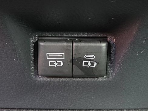 New 2026 Toyota Camry SE w/ Convenience Package FWD image 15
