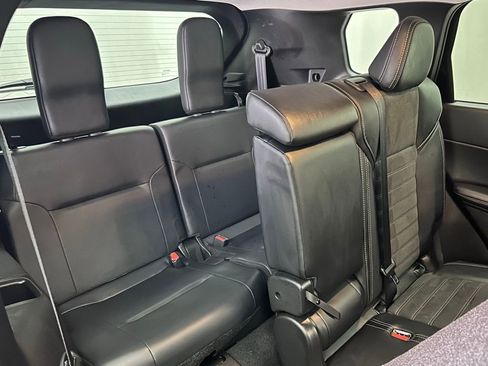 Used 2024 Mitsubishi Outlander SE image 24