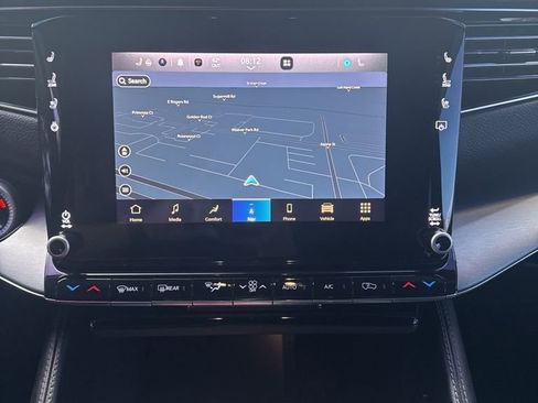 Used 2024 Jeep Wagoneer Series II image 9