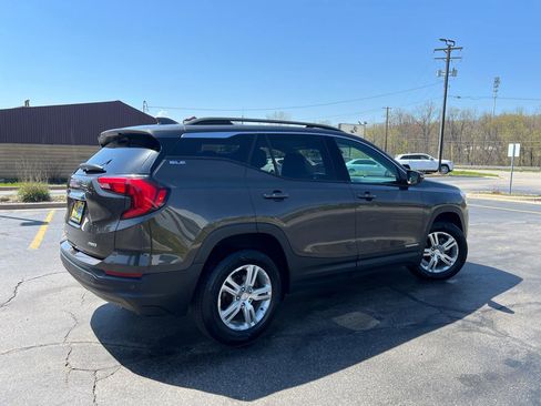Used 2019 GMC Terrain SLE w/ Driver Convenience Package AWD/4WD image 7