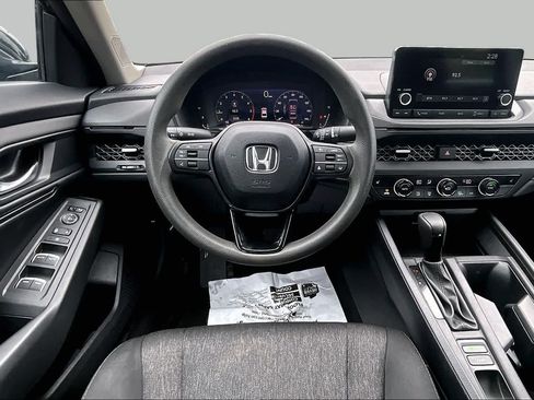 Used 2023 Honda Accord EX image 6