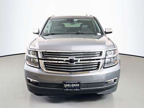 Used 2020 Chevrolet Tahoe Premier RWD image 2