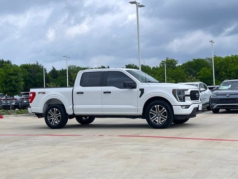 Used 2023 Ford F150 XL w/ STX Appearance Package RWD image 2
