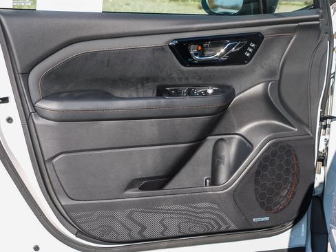 New 2026 Subaru Forester Touring image 19