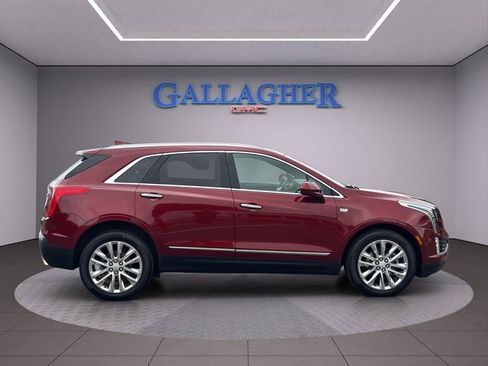 Used 2017 Cadillac XT5 Premium Luxury image 3