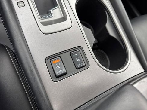 Used 2024 Nissan Murano SV image 16