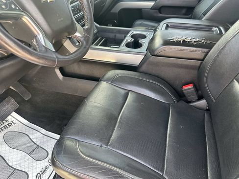 Used 2015 Chevrolet Silverado 1500 LTZ Z71 w/ Midnight Edition AWD/4WD image 37