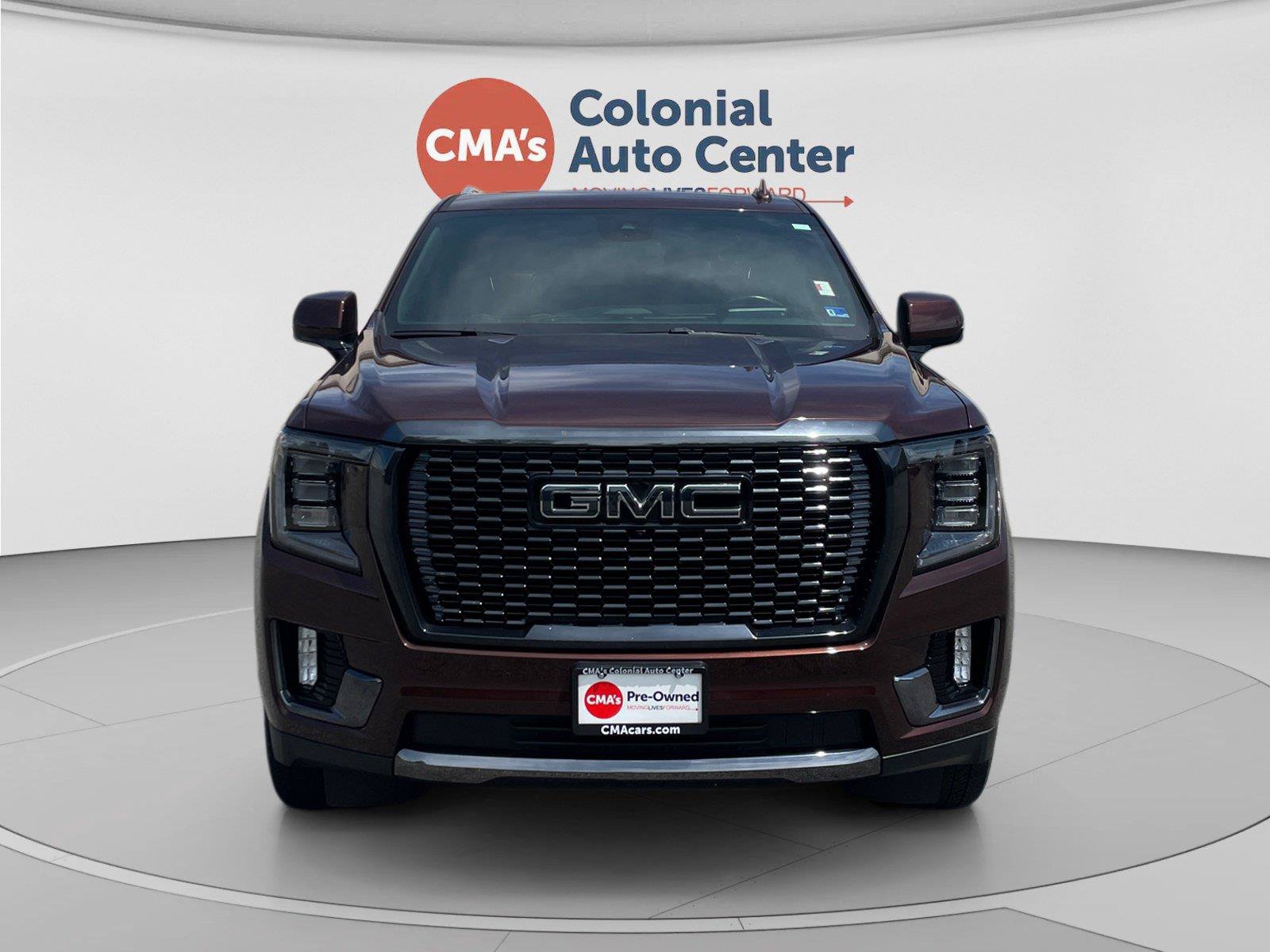 Used 2023 GMC Yukon XL Denali Ultimate AWD/4WD image 8