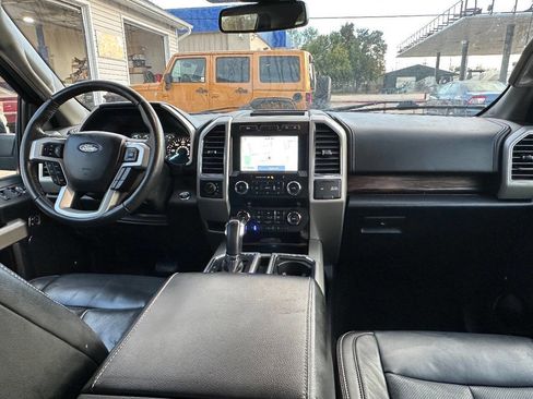 Used 2020 Ford F150 Lariat image 9