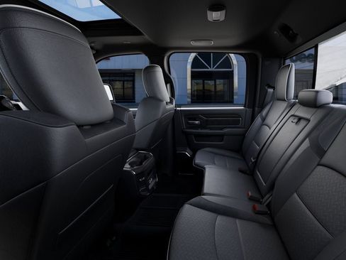 New 2026 RAM 3500 Laramie AWD/4WD image 23