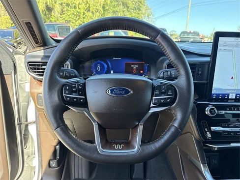 Certified 2022 Ford Explorer King Ranch w/ Class IV Trailer Tow Package image 38