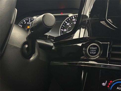 Used 2024 Nissan Pathfinder Rock Creek image 30