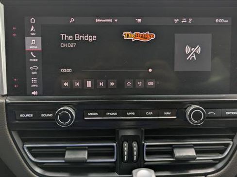 Used 2019 Porsche Macan S image 31