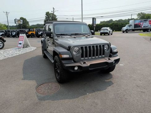 Used 2021 Jeep Wrangler Unlimited Sport AWD/4WD image 23