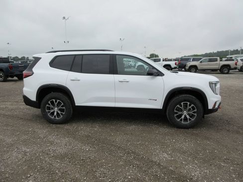 New 2027 GMC Acadia AT4 AWD/4WD image 3