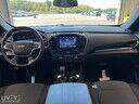 Used 2023 Chevrolet Traverse LT FWD image 11