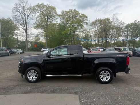 Used 2015 Chevrolet Colorado LT AWD/4WD image 8