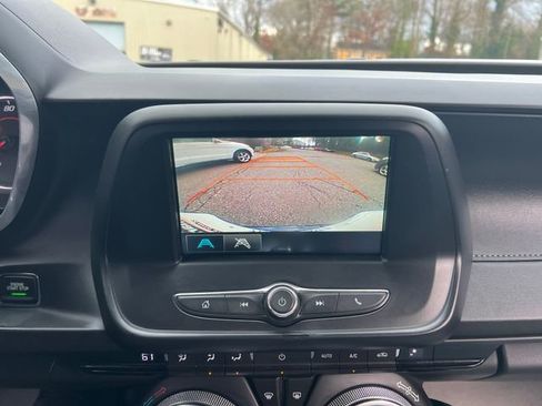 Used 2016 Chevrolet Camaro LT image 20