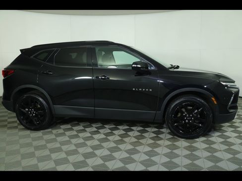 Used 2024 Chevrolet Blazer LT w/ LPO, Floor Liner Package image 8