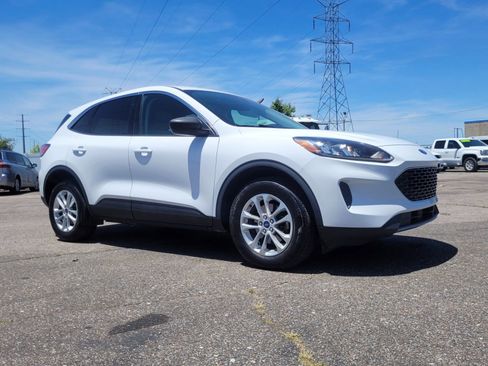 Used 2022 Ford Escape SE w/ Convenience Package AWD/4WD image 18