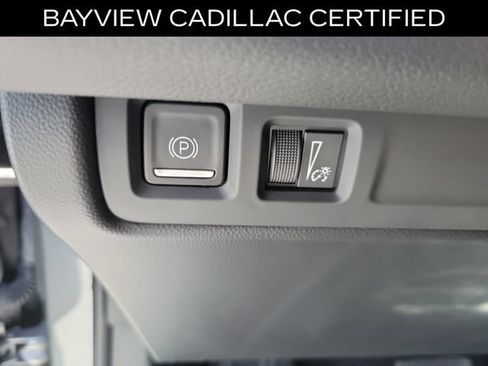 Certified 2025 Cadillac XT4 Premium Luxury FWD image 25