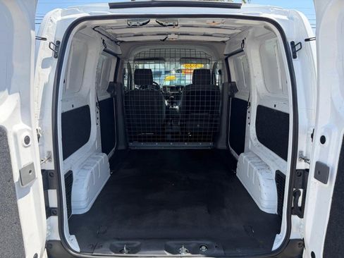 Used 2020 Nissan NV200 S FWD image 15