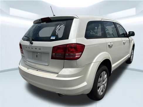 Used 2014 Dodge Journey American Value Package w/ Flexible Seating Group FWD image 6