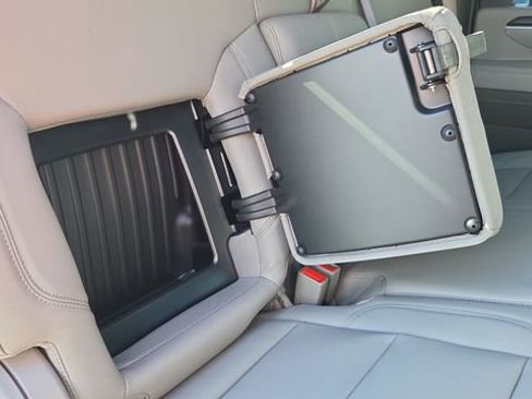 New 2026 GMC Sierra 2500 SLT w/ SLT Premium Package image 22