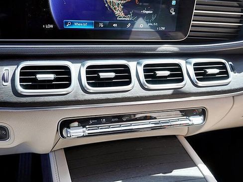 Used 2020 Mercedes-Benz GLE 350 GLE 350 4MATIC AWD 4dr SUV image 37