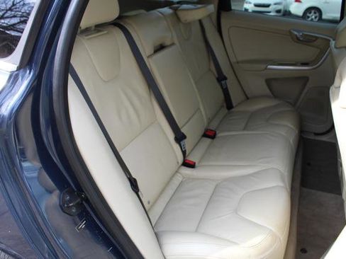 Used 2012 Volvo XC60 3.2 image 26