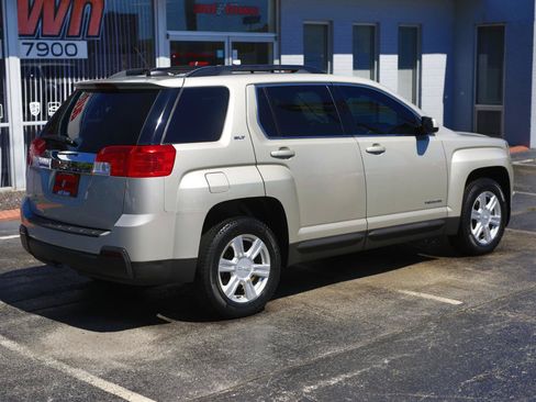 Used 2015 GMC Terrain SLT w/ Open Road Package FWD image 17