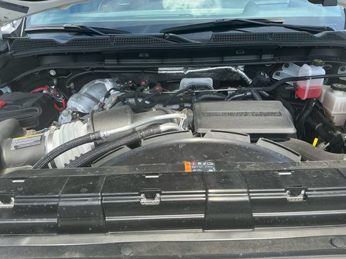 Used 2024 GMC Sierra 2500 Denali Ultimate AWD/4WD image 25