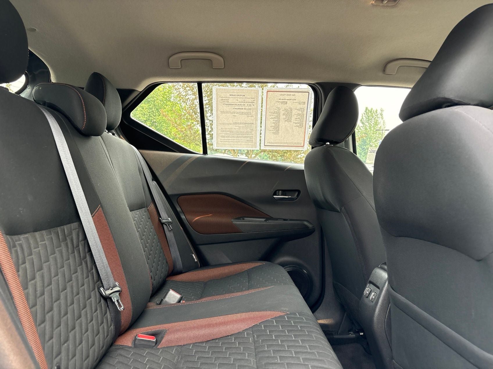 Used 2021 Nissan Kicks SR w/ Exterior Package FWD image 13